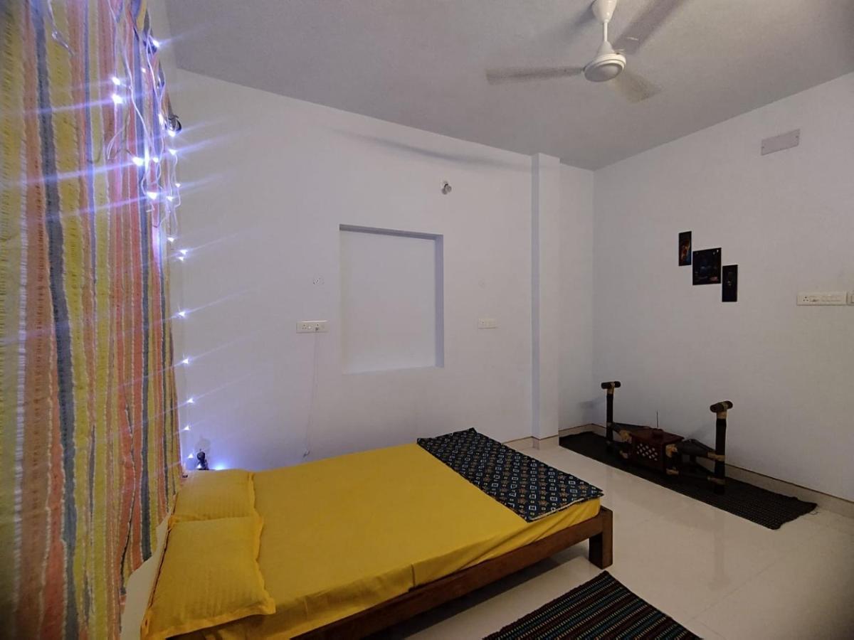 Funk Monk Hostel Auroville Buitenkant foto