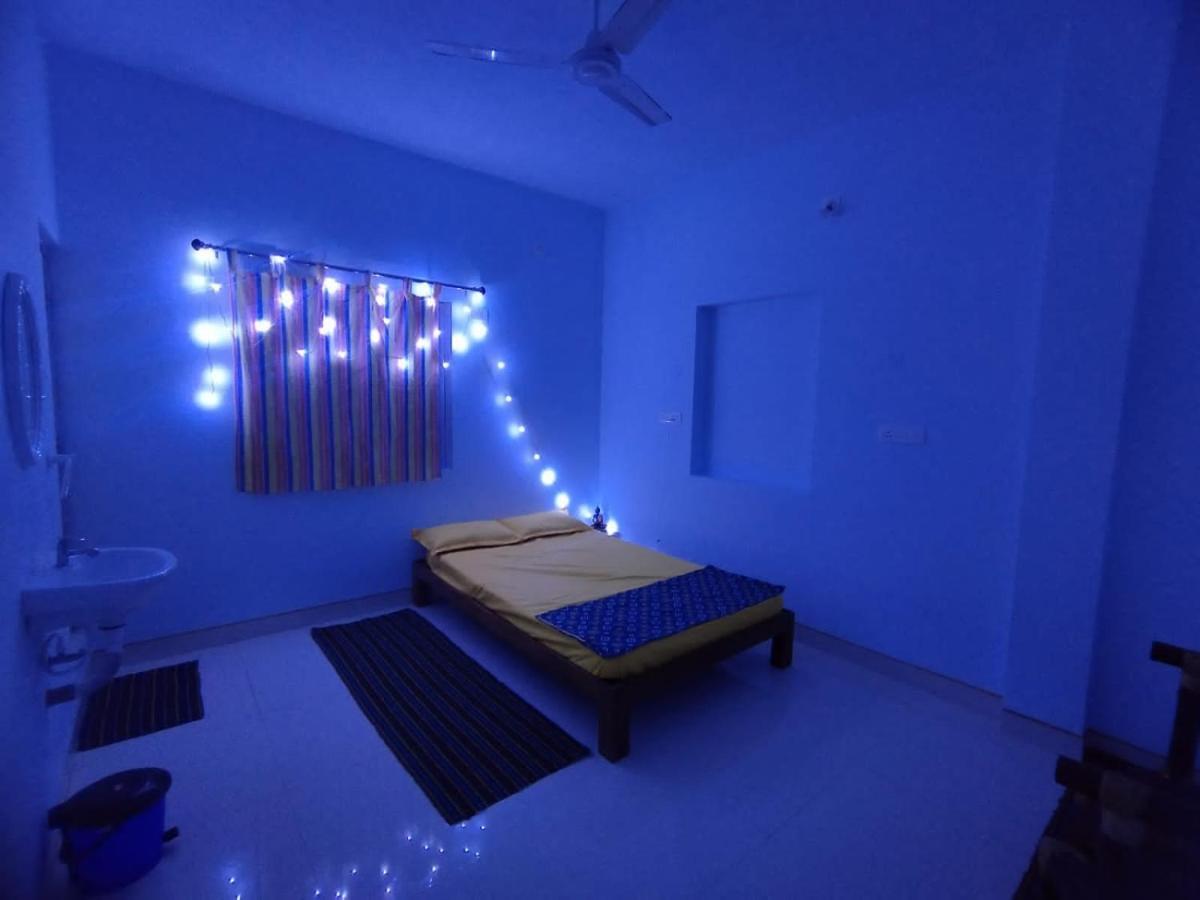 Funk Monk Hostel Auroville Buitenkant foto